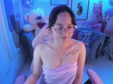 Bongacams Watch Live Sex Cams of Shady-bug