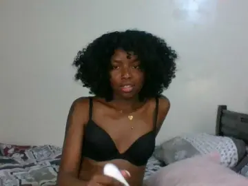 Bongacams Nude Webcam of Ebony-slut254