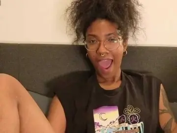 Bongacams Live Sex of CarolineS