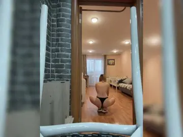 Bongacams Live Sex Cam of x-x-x-x-x