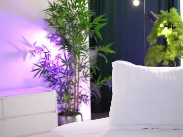Bongacams Watch Live Sex Cams of ArtTeasee