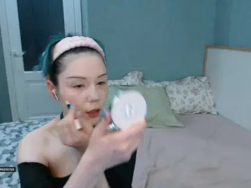 Bongacams Nude Webcam of Hugo-Min