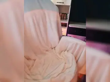 Bongacams Adult Webcams of LittlePuppy