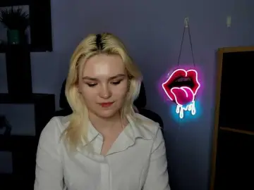 Bongacams Live Sex Cam of SweetLilyxo