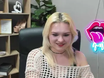 Bongacams Private Sex Chat of SweetLilyxo