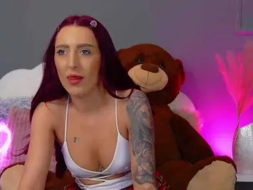 Bongacams Nude Webcam of CrystalRed