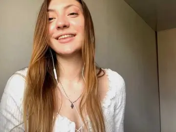 Bongacams Free Live Porn of MyrticeDollen