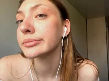 Bongacams Best Webcam of MyrticeDollen