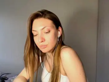 Bongacams Live Sex Cam of MyrticeDollen