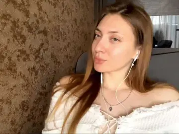 Bongacams Adult Webcam of MyrticeDollen