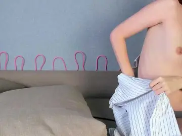 Bongacams Live Sex Cam of Dark-Willlow