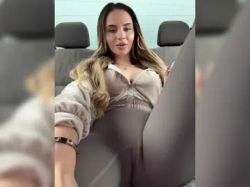 Bongacams Watch Live Sex Cams of LedyMiya