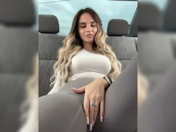 Bongacams Live Sex Cam of LedyMiya