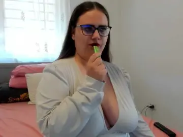 Bongacams Watch Live Sex Cams of amiravyxen