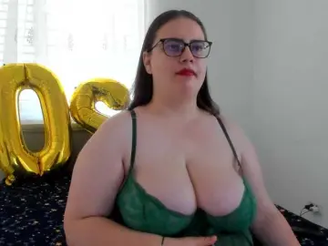 Bongacams Private Sex Chat of amiravyxen