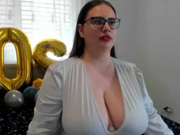 Bongacams Watch Live Sex Cams of amiravyxen