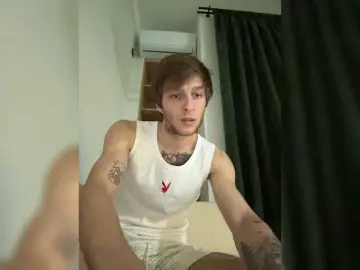 Bongacams Live Sex Cam of MagicCouple