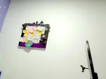 Bongacams Live Sex of PetiteIvoryqueens