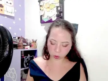 Bongacams Live Sex of PetiteIvoryqueens