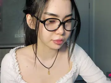 Bongacams Private Sex Chat of adelinya