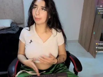 Bongacams Sex Cam of MaloryTay11