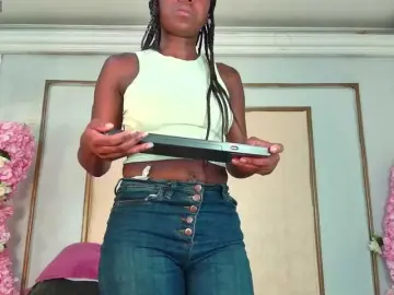 Bongacams Nude Webcam of Roxxana-queen