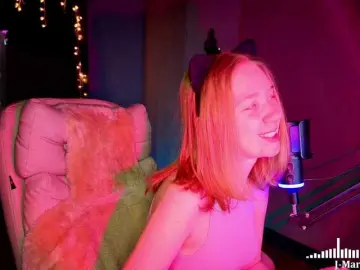 Bongacams Free Live Porn of Vita-min-4ik