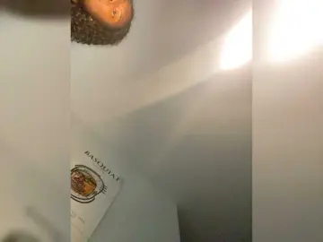 Bongacams Watch Live Sex Cams of ximora212