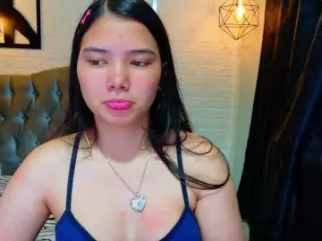 Bongacams Watch Live Sex Cams of lizziesweets