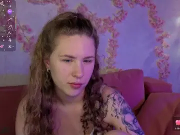 Bongacams Best live sex cam show of Elsiee-Cuttiess