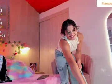 Bongacams Live Sex Cam of Sofi-Blossom