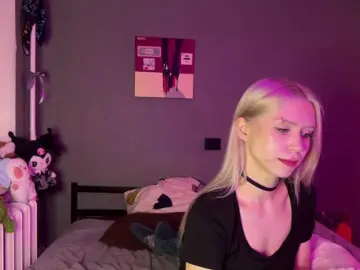 Bongacams Live Sex Cam of sexycute18