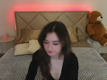 Bongacams Adult Video Chat of CyrenaLuxe