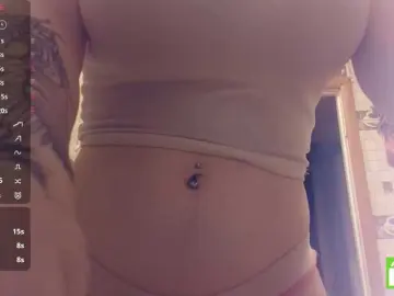 Bongacams Live Sex of ShantelKozinski