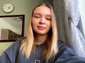 Bongacams Live Porn of HerminiaLanting