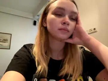 Bongacams Best live sex cam show of HerminiaLanting