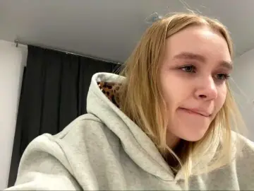 Bongacams Live Porn of HerminiaLanting