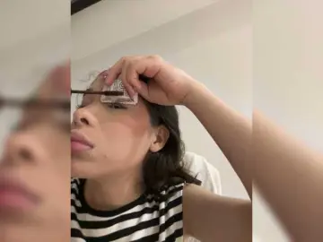 Bongacams Live Sex Cam of LeiaStone