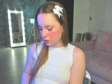 Bongacams Watch Live Sex Cams of Candy-Cansew