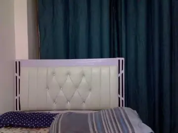 Bongacams Free Porn Cam of Prettyluxe