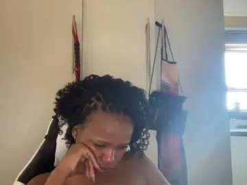 Bongacams Private Sex Chat of SexyBaddie