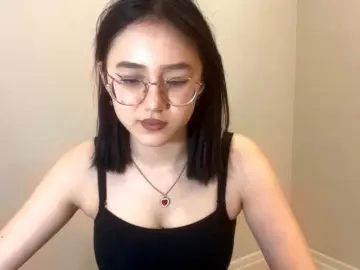 Bongacams Adult Video Chat of MyrleHenggeler