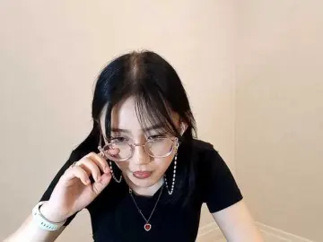 Bongacams Adult Webcam of MyrleHenggeler