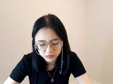 Bongacams Adult Video Chat of MyrleHenggeler