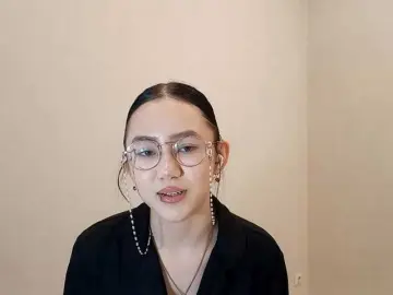 Bongacams Best live sex cam show of MyrleHenggeler