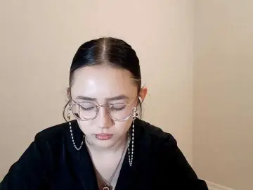 Bongacams Adult Video Chat of MyrleHenggeler