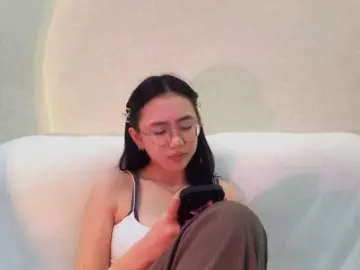 Bongacams Sex Cam of MyrleHenggeler