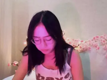 Bongacams Best Webcam of MyrleHenggeler