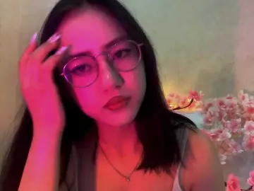 Bongacams Private Sex Chat of MyrleHenggeler