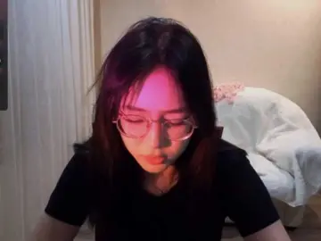 Bongacams Free Porn Cam of MyrleHenggeler